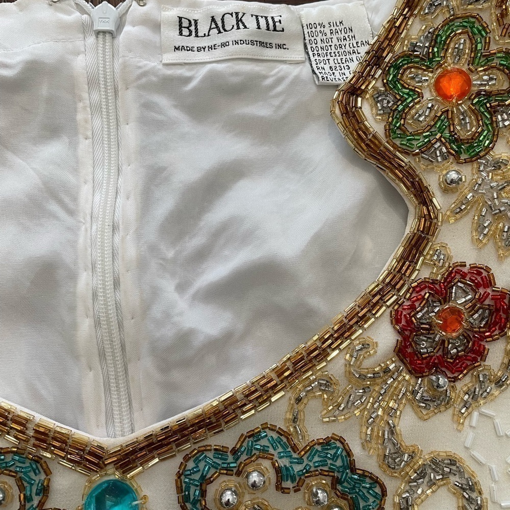 Black tie women’s V TG Floral Sequence beaded long sleeve 100% silk white top - Picture 3 of 11